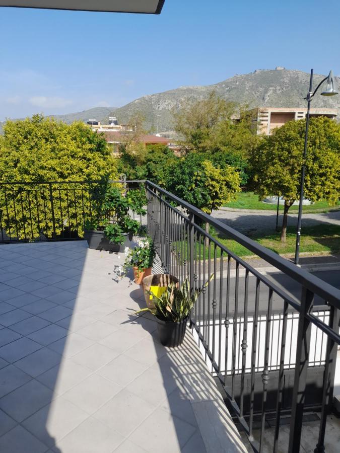 A Casa Di Falco Mondragone Exterior photo